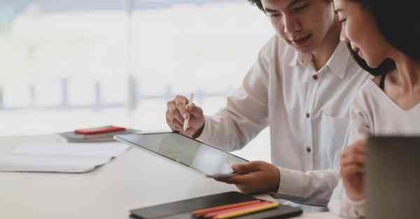 人工智能机器人在外星,人工智能机器人在外星生活