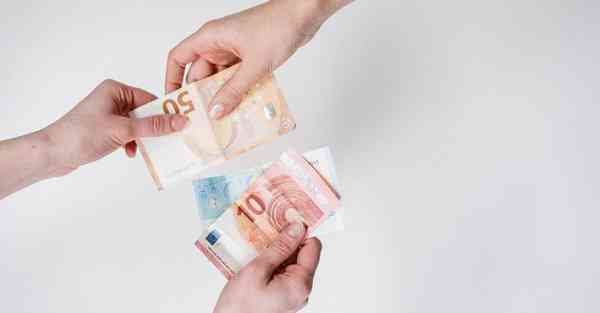 大数据包含设备数据的行业文章