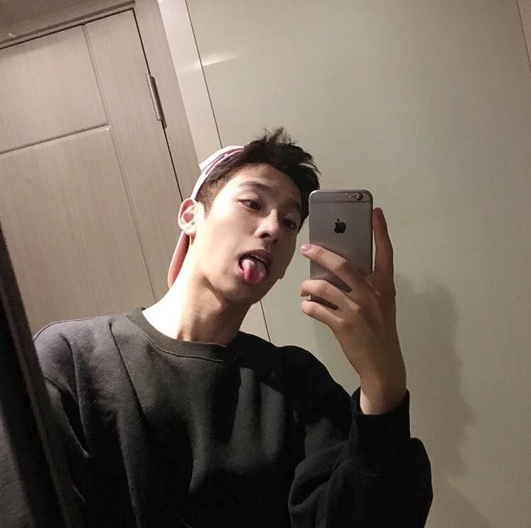 习鹏炎丽