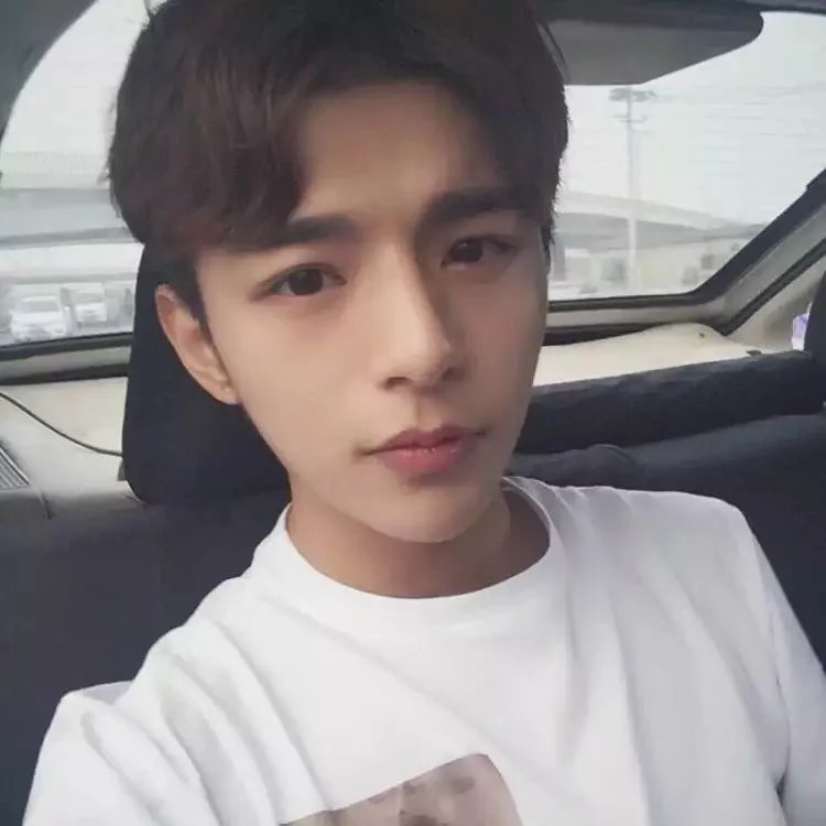 缪庆丽洁