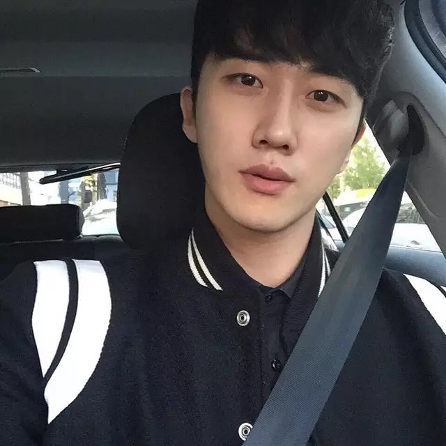 贾朗晓慧